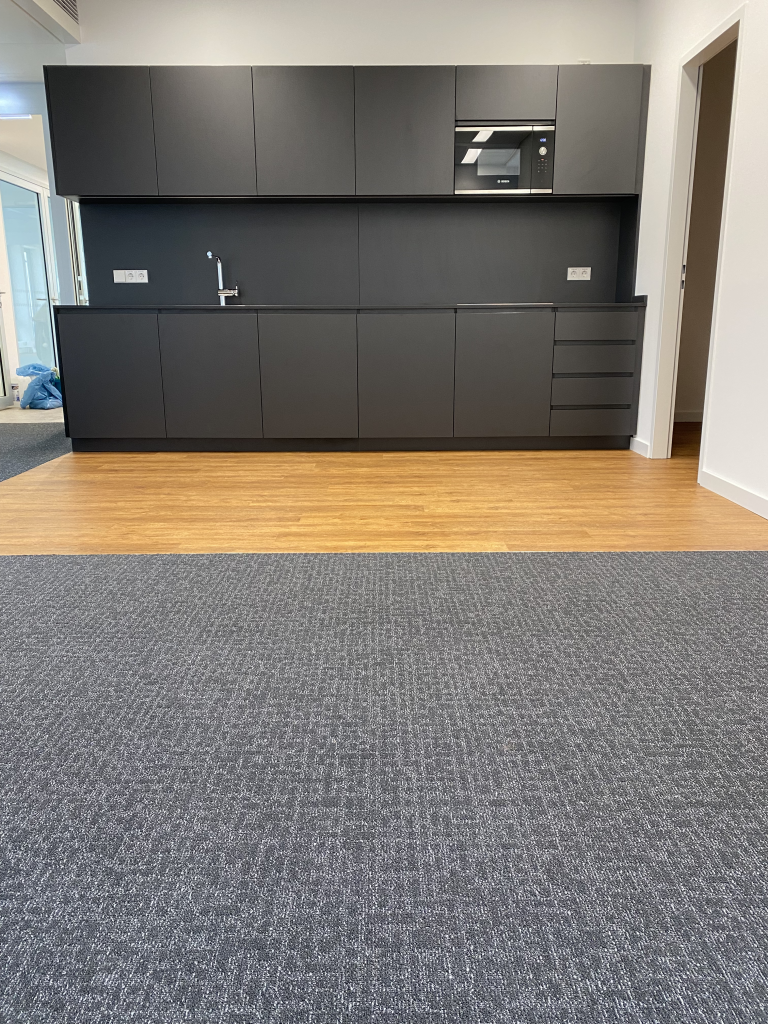 Teppich und Designboden in Büro
